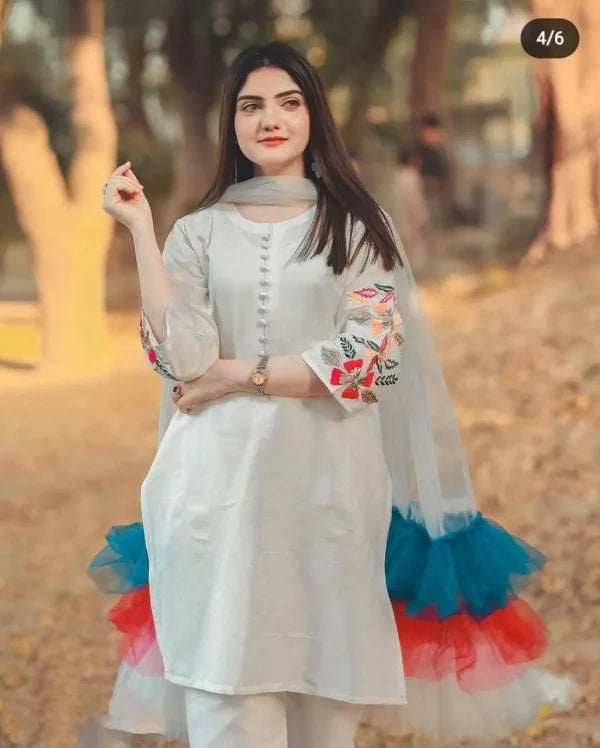 Embroidered Sleeves Kurti With Frill Dupatta