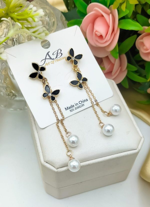 Unique Design Elegant Pearl Butterfly Earrings